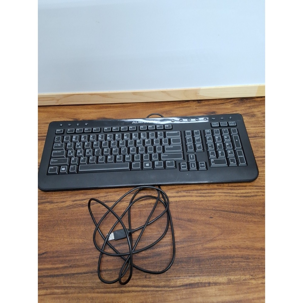 Alienware Wired USB Computer Keyboard SK-8165  -  Tested - Clean